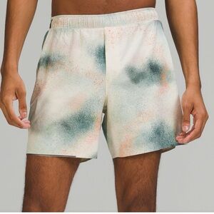 Lululemon Athletica Men's Shorts in Green and Cream